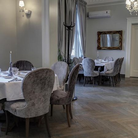 Palac W Badzowie Polkowice Eksteriør billede